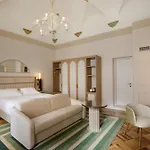 Hotel Rosetta Tapestry Collection By Hilton 5*