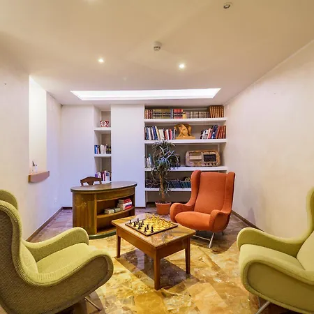 Rosetta Tapestry Collection By Hilton פרוג'ה