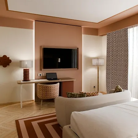 Rosetta Tapestry Collection By Hilton 4* Perugia