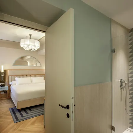 Rosetta Tapestry Collection By Hilton Pérouse