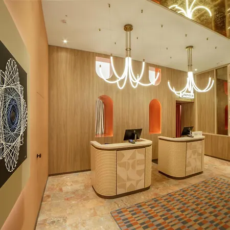 Rosetta Tapestry Collection By Hilton 5* Perúgia