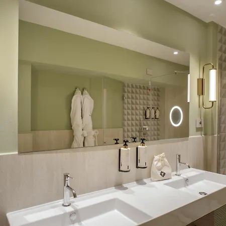 Rosetta Tapestry Collection By Hilton Perúgia