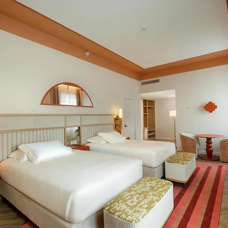 Rosetta Tapestry Collection By Hilton Hotel