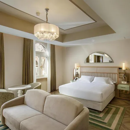 Rosetta Tapestry Collection By Hilton Perúgia