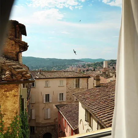 Rosetta Tapestry Collection By Hilton 5* Perugia