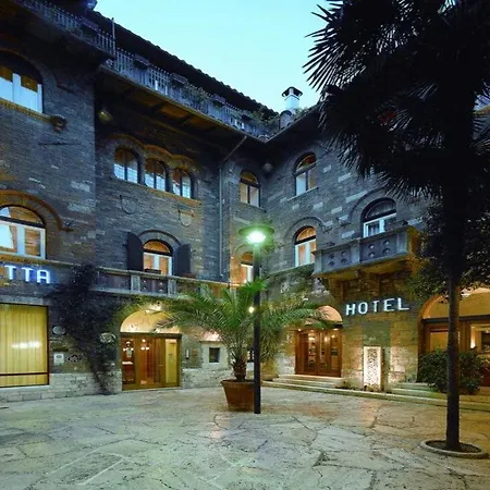 Hotel La Rosetta 4*