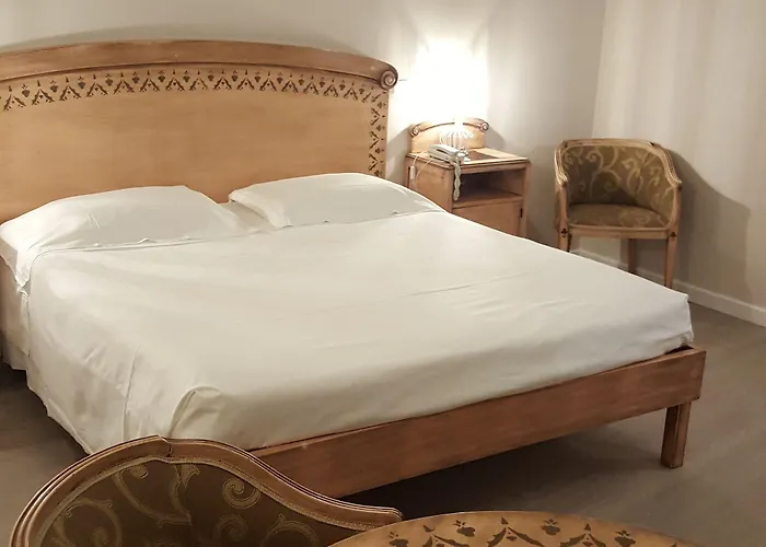 Rosetta Tapestry Collection By Hilton Hotel Perúgia