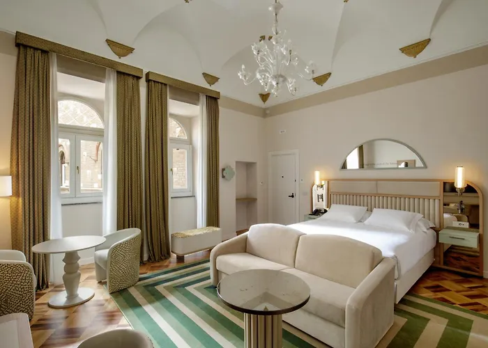 Hotel Rosetta Tapestry Collection By Hilton 5*