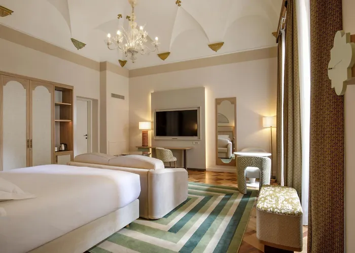 Hotel Rosetta Tapestry Collection By Hilton 5*