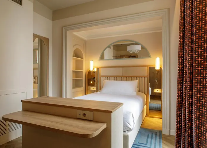 Hotel Rosetta Tapestry Collection By Hilton